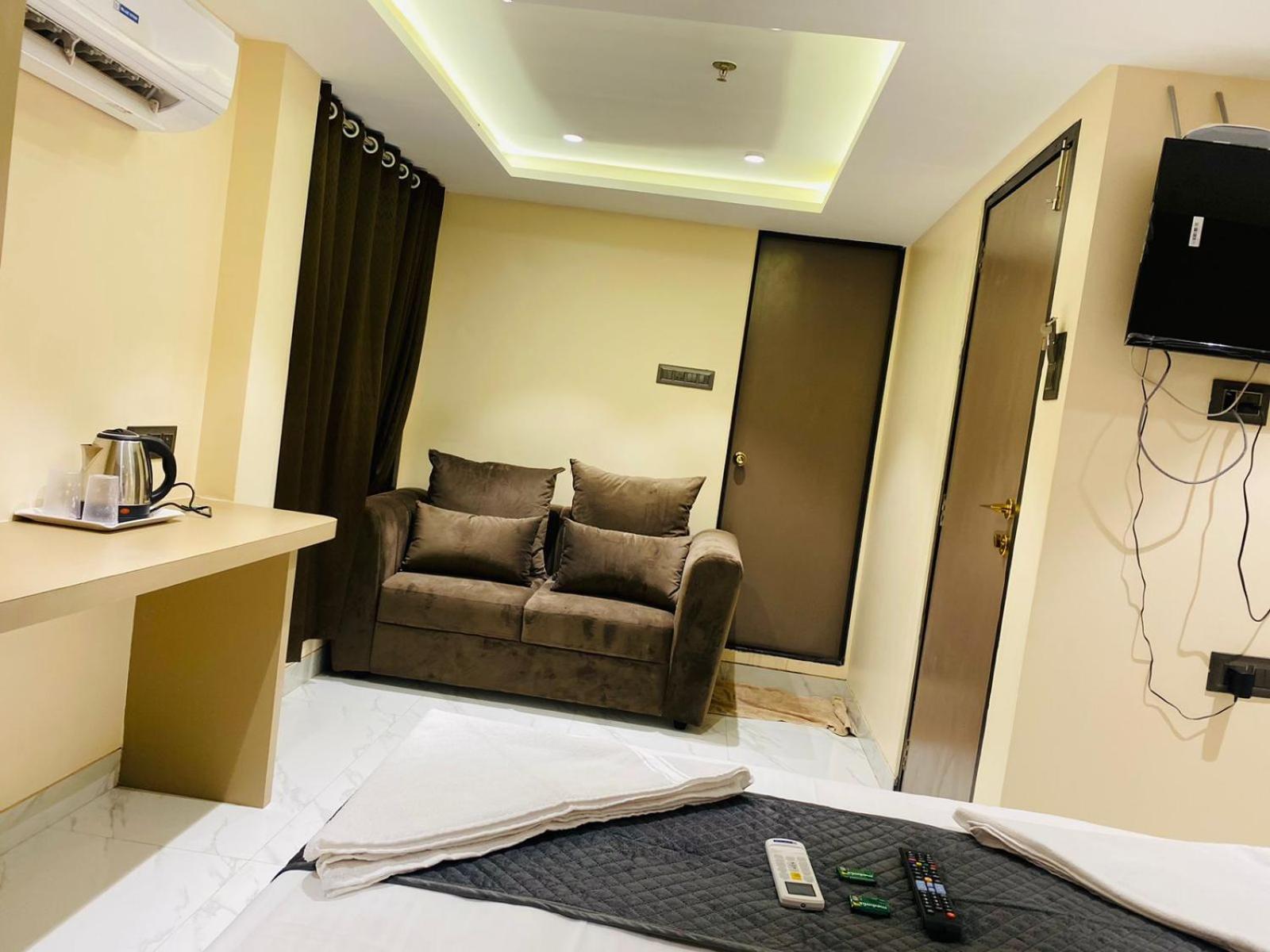 Hotel Dolphin Residency 2*